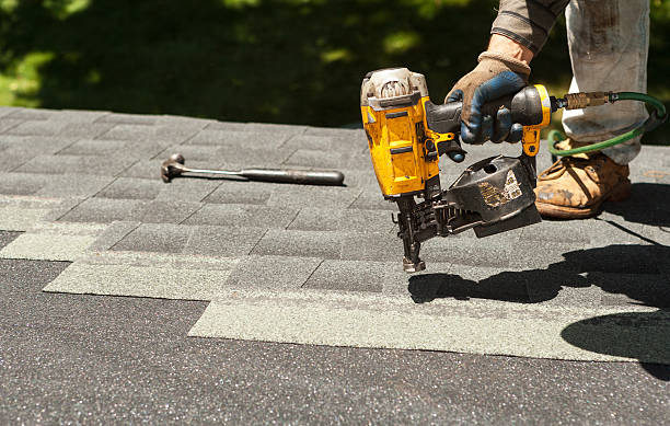 Best Roof Maintenance Services  in Vandalia, OH